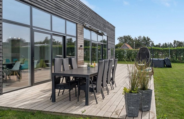 "Nimrod" - 300m from the sea by Interhome