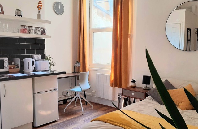 Ninian Studio (1 bed)