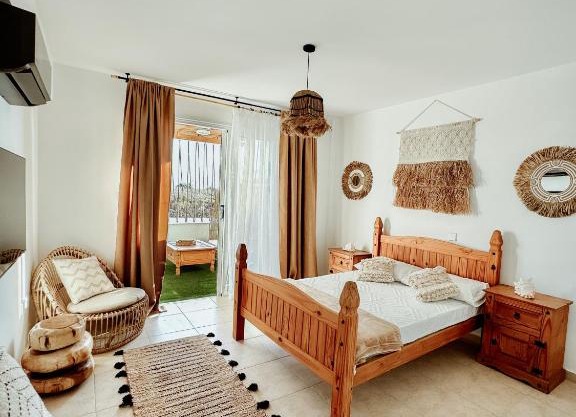 Nissi Si Lux Boho Apartment on Nissi beach