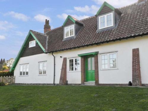 No Hall Cottages