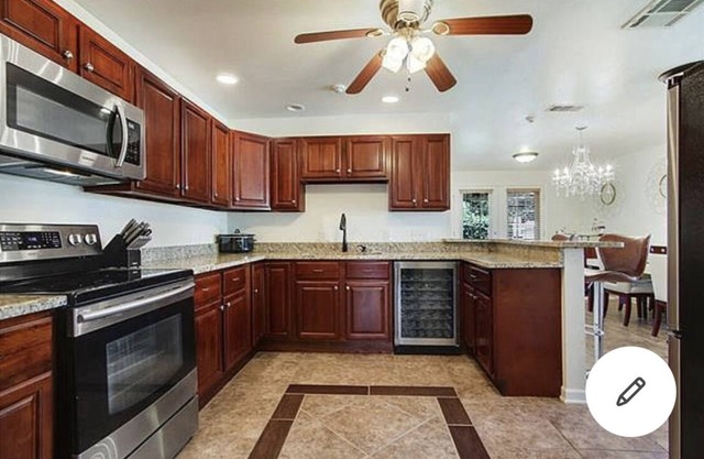 Nola royal charm house