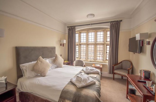Norfolk Arms Hotel Arundel