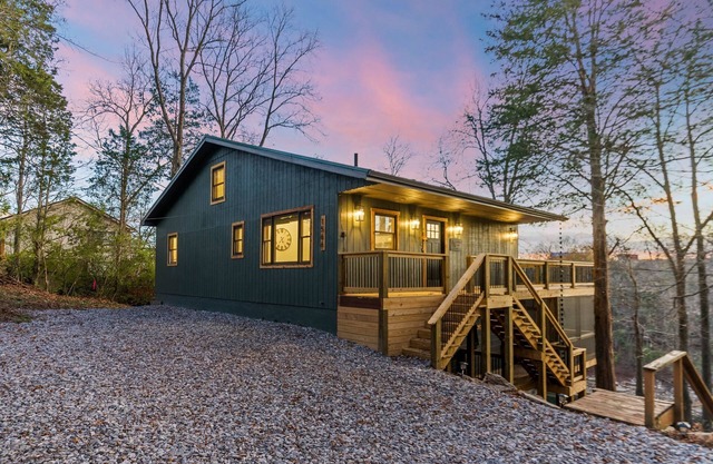 Norman's Camp - Herrington Lake Retreat - 3 Beds, 3 Baths - Private Dock