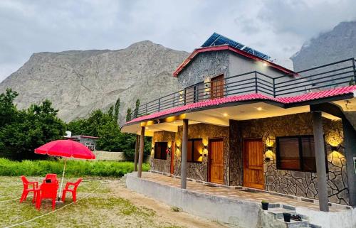 North Fields Resorts