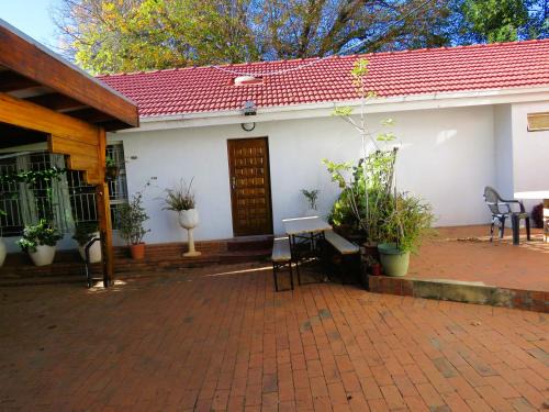 Northcliff Green House