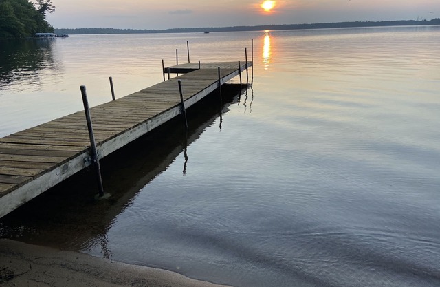 Northwoods lakeside family-friendly cabin. Amazing sunsets! Nice sandy beach.