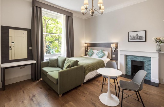 Notting Hill House