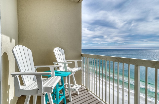 Nov Specials! Beautiful views!