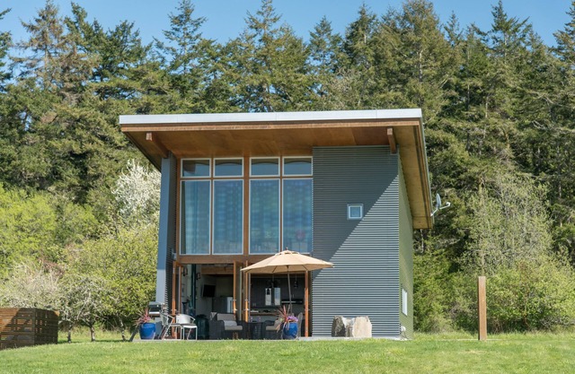 Nowak House - Lopez Island's One of a Kind Intimate Getaway