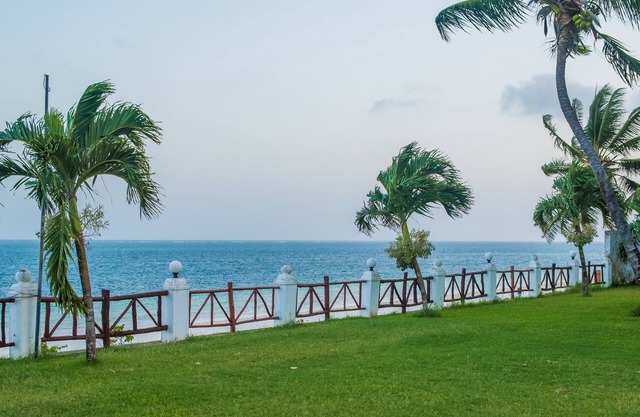 Nyali Beach Holiday Resort