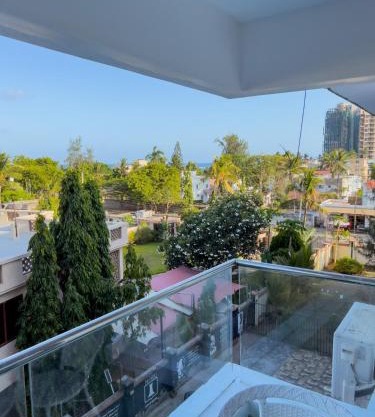 NYALI-BEACHVIEW 2BEDROOM FULLy FURNISHED APARTMENT WITH A SWIMMING POOL