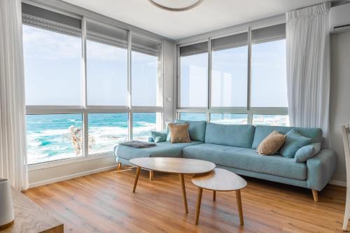 O&O Group Seafront 3BR w Stunning Ocean View