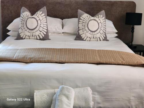 Oblique Boutique House