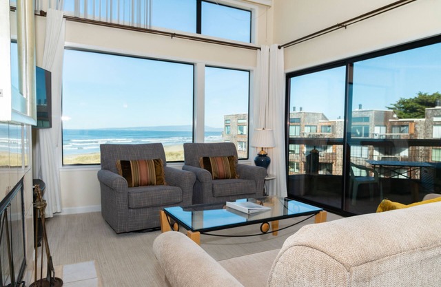 Ocean Front Condo Shorebirds 199