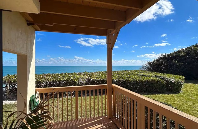 Ocean Front Paradise - Immerse yourself in a True Tropical PRIVATE Oasis