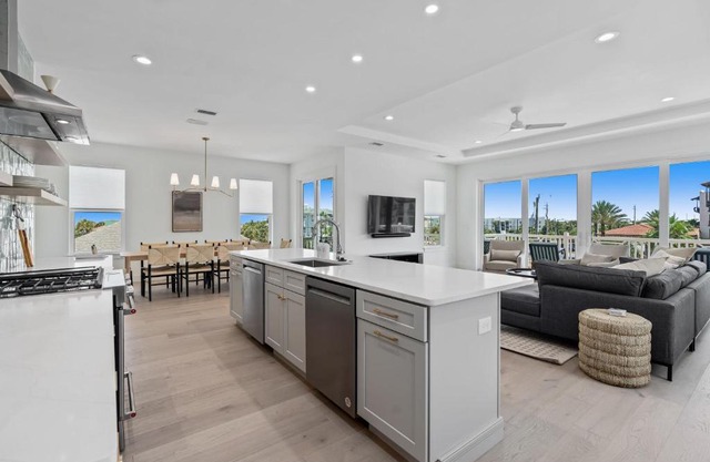 Ocean Haven - Luxury Beach Home w Heated Pool