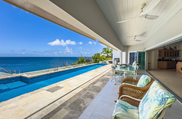 Ocean’s Edge Villa - Cliffside 3Br Villa