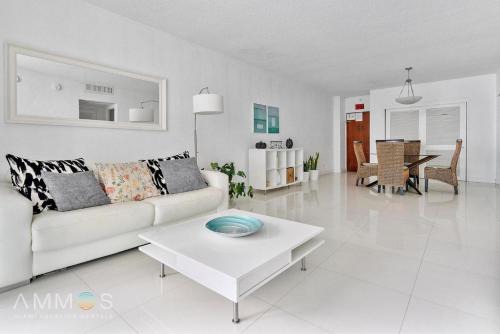 Ocean View 1 bed Sian 11th floor Miami