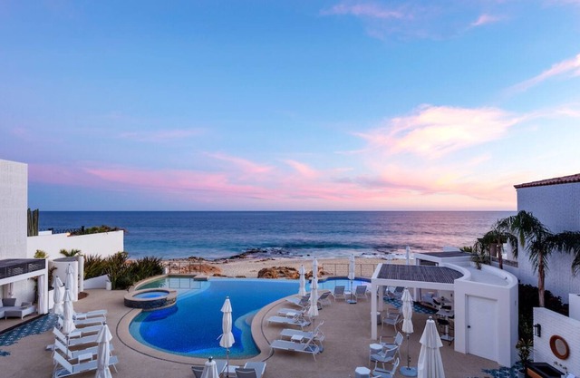 Ocean View 2bd Penthouse at the Beachfront Flats.