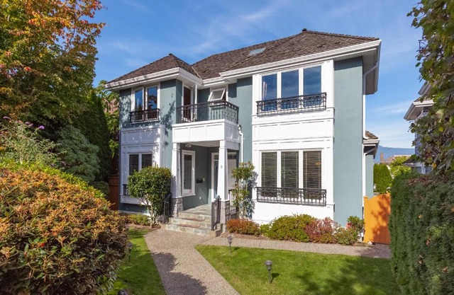 Ocean View Luxury House/near downtown, beach & UBC