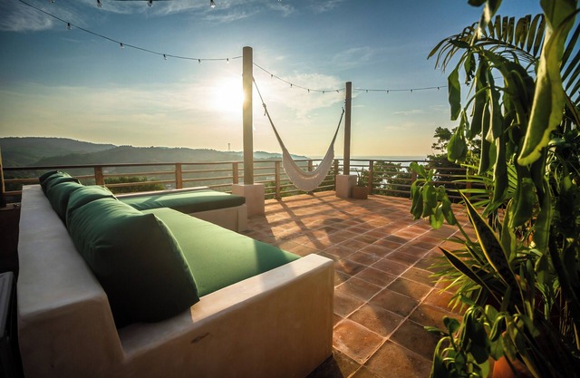 Ocean Views w/Private Rooftop