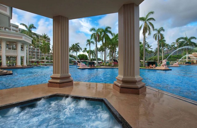 Oceanfront Fun at the Kauai Beach Club Resort+Amenities!1-Bedroom Garden View
