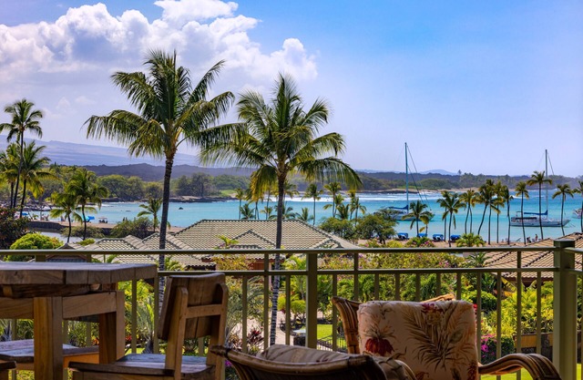Oceanfront Penthouse above Gorgeous Beach | Waikoloa Resort