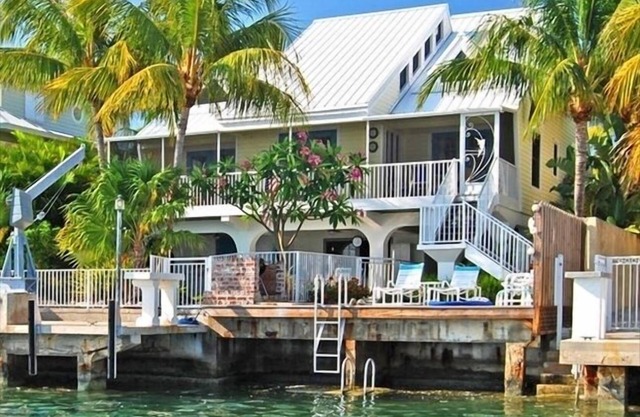 Oceanfront Sunsets in the Florida Keys