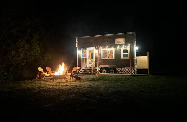 Ocean’s Edge Tiny House Escape on MDI