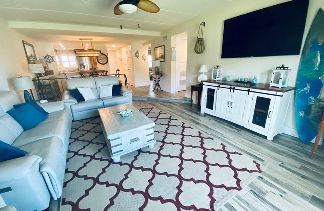 Oceanview 2 Bedroom Flat Summerhouse 216