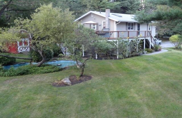 Ogunquit Cottage - 15 walk to Footbridge, Restaurants and Trolley Stop close by