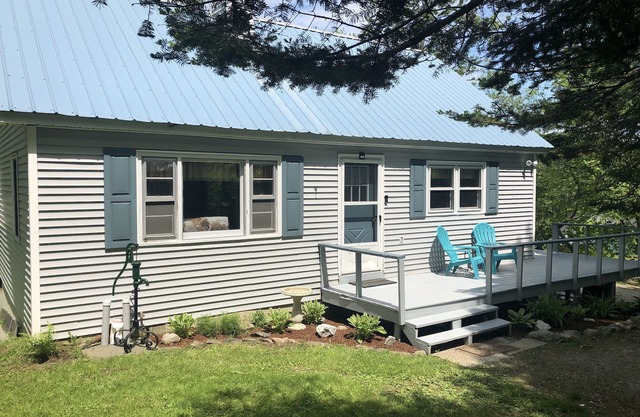 Okemo Ski Getaway in Mount Holly/Ludlow VT Under 5 miles to the slopes.