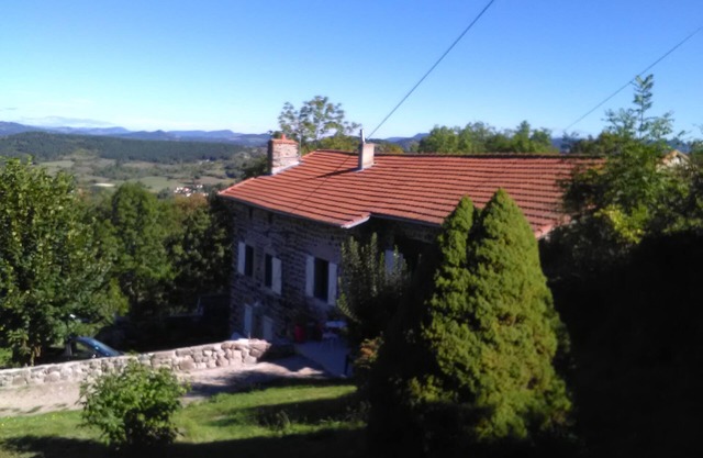 Old farm renovated in a contemporary style