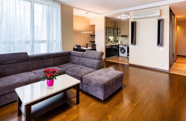 Old Riga Central Family Apartment