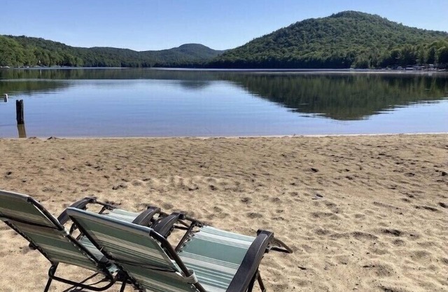 Old Timberline Inn - Lake Front Home with PRIVATE Sandy Beach Caroga Lake, NY