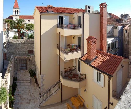 Old town studio apartments