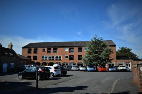 Oliver Cromwell Hotel 