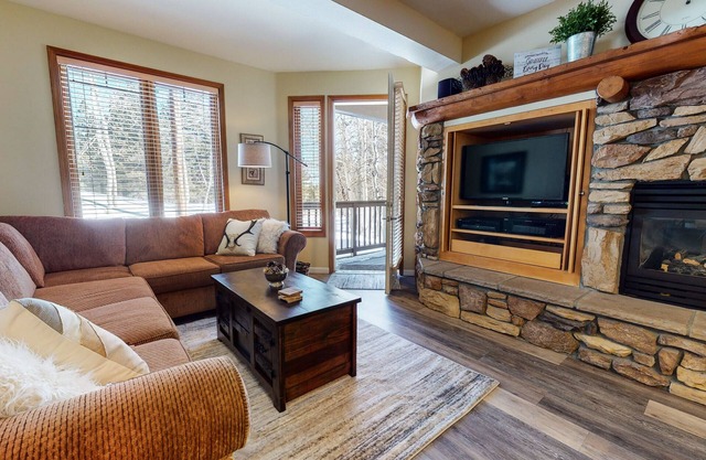 On Sierra Star Golf Course! Washer/Dryer, Gas Grill. Quiet Location, Pool