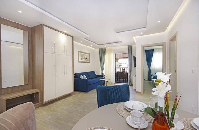One bedroom apartment with terrace and sea view Promajna, Makarska (A-21102-j)