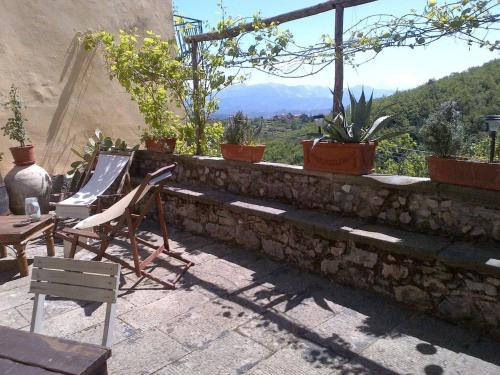 One bedroom house with terrace and wifi at Caste