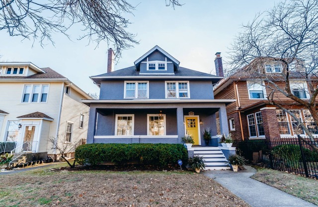 Only Urban Beach House in Chicago