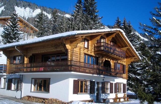Outstanding chalet for groups south facing breathtaking views all year round