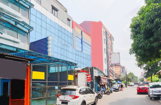OYO 2840 Arcadia Residence Near Stasiun Mangga Besar Near Wihara Avalokitesvara