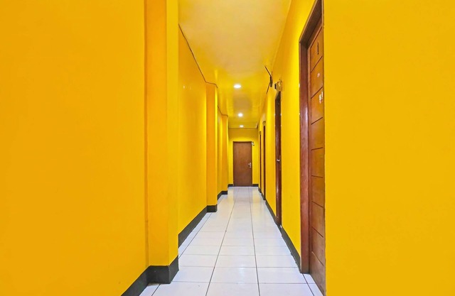 OYO 92580 4n Residence Near Hotel Santika Premiere Hayam Wuruk Jakarta