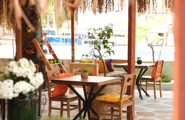 Pürhayal Çeşme