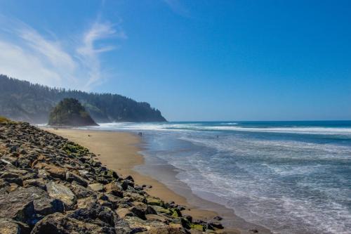 Pacific Sands Resort #22