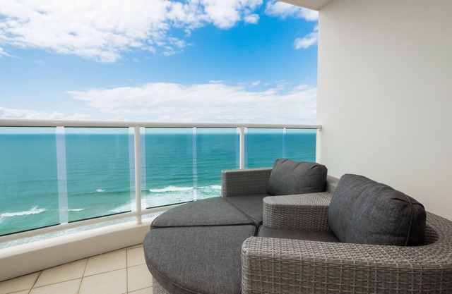 Pacific Views Resort