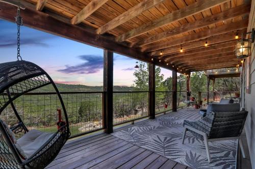 Painted Paradise Guest Suite