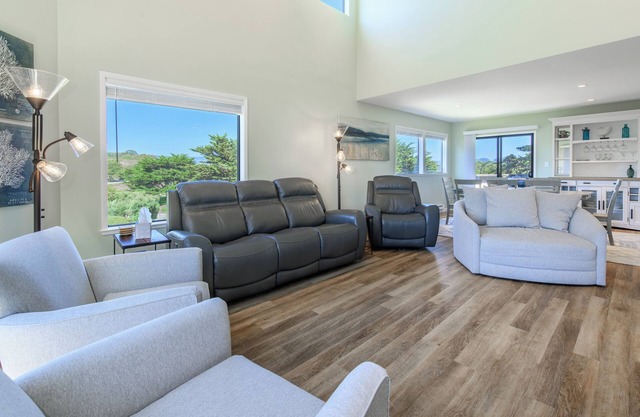Pajaro Dunes Resort:3 Bedroom Top Floor Condo with Ocean Views!