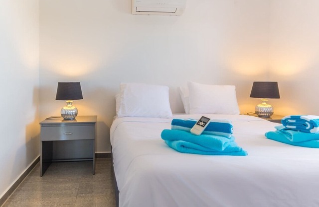 '"Palm Breeze" Luxury Smack in Jan Thiel Region!